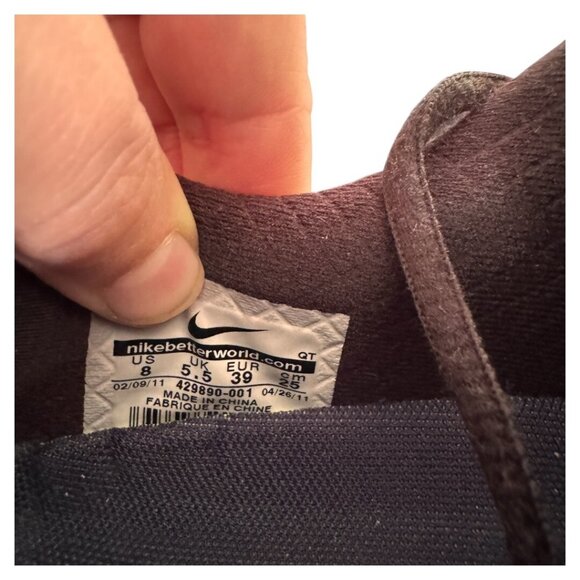 Nike Air Max 2011 Women's Size 8 Running Shoes Black - Picture 3 of 6